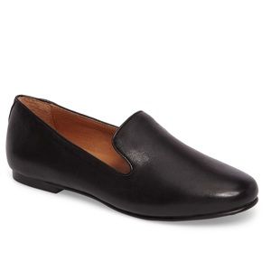 Gentle Souls by Kenneth Cole black loafer flats